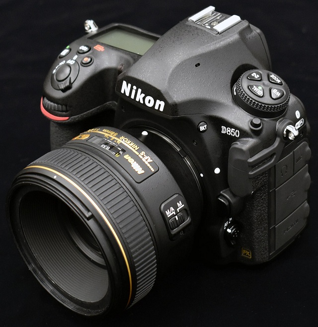 Nikon D850